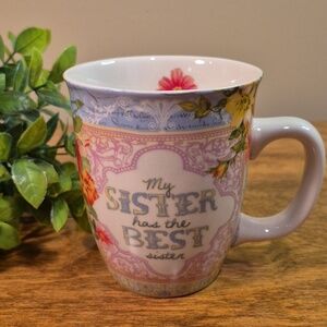 'MY SISTER HAS THE BEST SISTER' Ceramic Mug Floral Detail